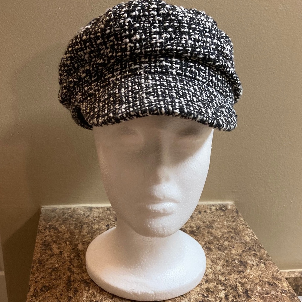 Hat - Picture 2 of 4